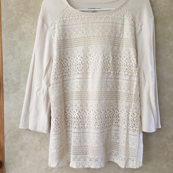 croft & barrow Tops - 🌷$5. Cream colored long sleeve lace shirt